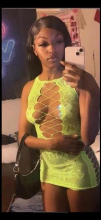 Dreamyy, 25  female escort, Oakland