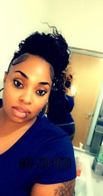 Nikki, 27  female escort, Oakland