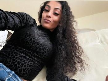 Shae , 21  female escort, Oakland