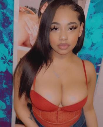 Jenny, 24  female escort, Oakland