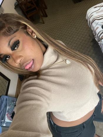 Zeyah, 21  female escort, Oakland