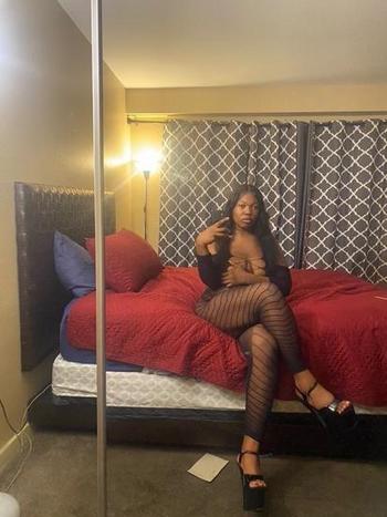 Lala, 23  female escort, Oakland