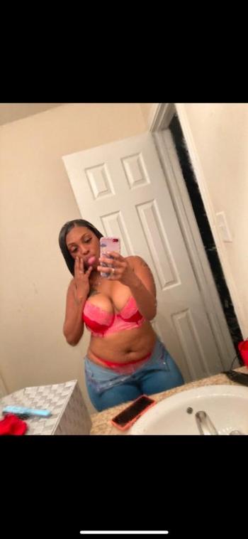 Amelia, 24  female escort, Oakland