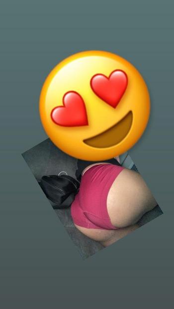 Amya, 27  female escort, Oakland