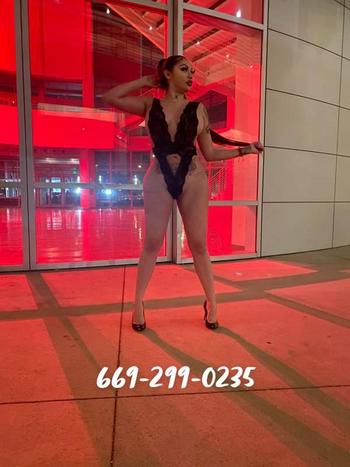 6692990235, female escort, Oakland